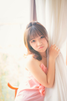 少女与动物狗马猪牛的背景故事