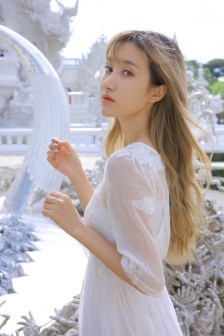 一进去一爽又粗又大