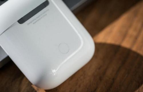 Apple最新版本的AirPods全年都看到折扣更多零售商推出了無(wú)線(xiàn)耳機折扣