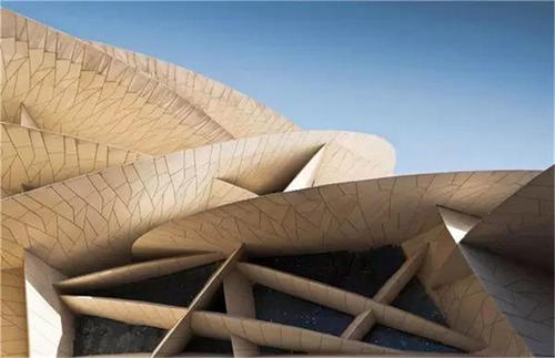 努維爾說(shuō)，卡塔爾國家博物館是一個(gè)國家的代表