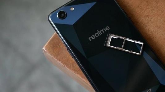 Realme 3 Pro是該公司的一款出色的智能手機