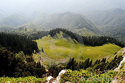 宣布了該業(yè)務(wù)的新名稱(chēng)Aritas Securities作為該公司全面重組工作的一部分