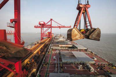 CFTC昨日還通過(guò)了關(guān)于清算掉期客戶(hù)資金隔離的最終規定