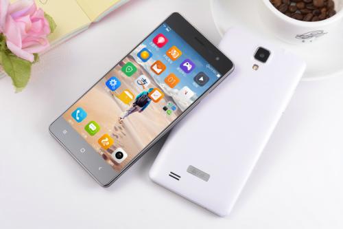 信實(shí)JIO作出肯定開(kāi)始了狂熱的用戶(hù)購買(mǎi)4G智能手機的VoLTE在印度市場(chǎng)