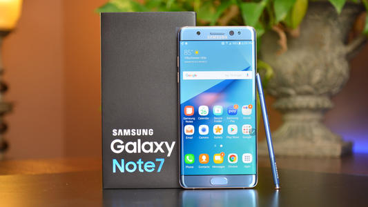 由于Galaxy Note 7爆炸智能手機制造商三星將所有手機撤出了市場(chǎng)