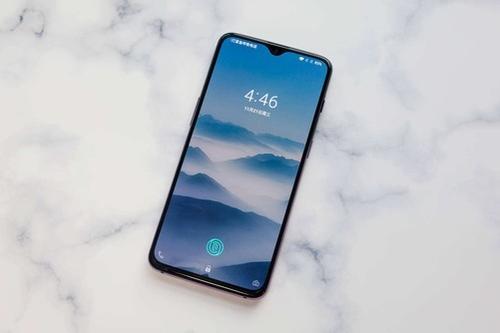 小米將推出這款獨特的手機指紋傳感器將出現在顯示屏中間