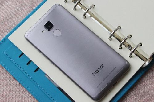 華為榮耀5C預算智能手機今天將在印度推出爆炸性規格