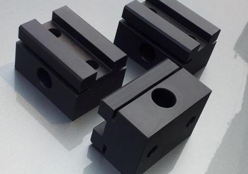 您可以通過(guò)它使用易于使用的調整滑塊來(lái)編輯照片