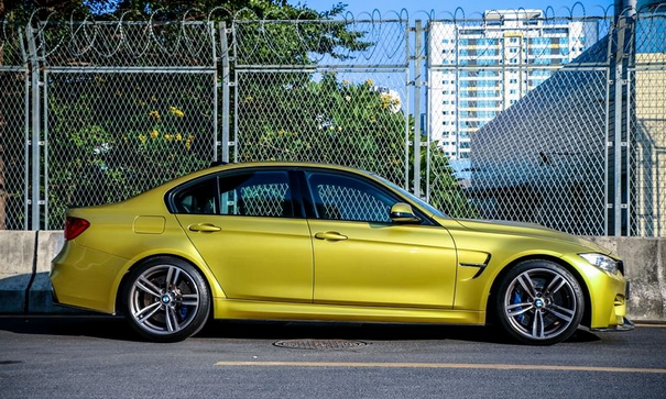 評測長(cháng)安凌軒1.5T+6MT怎么樣及寶馬F80 M3多少錢(qián)