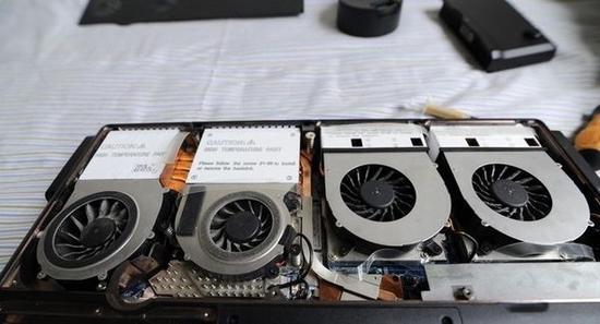 先進(jìn)的散熱設計將系統的噪音降低到大約26分貝