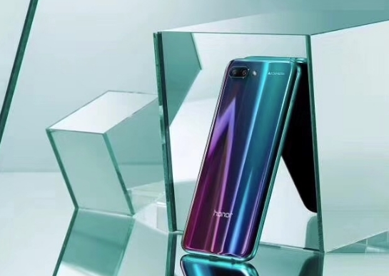 科普oppor15星空紫版多少錢(qián)及華為榮耀10多少錢(qián)一臺