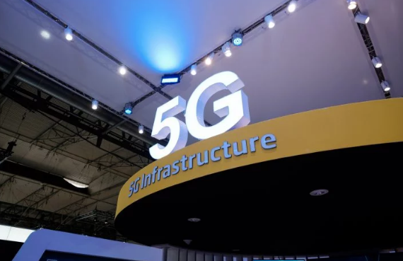 在無(wú)人機和機器人中部署5G技術(shù)