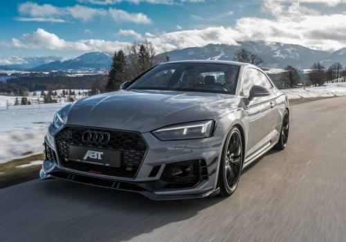 新奧迪RS5跑車(chē)和雙門(mén)跑車(chē)抵達英國