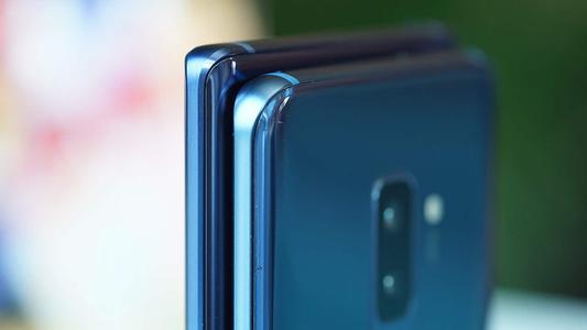 OnePlus Concept One帶有隱形相機和變色玻璃