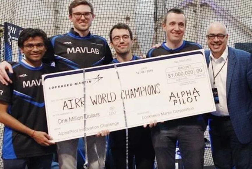  目前 人類(lèi)仍在無(wú)人機競賽中擊敗AI