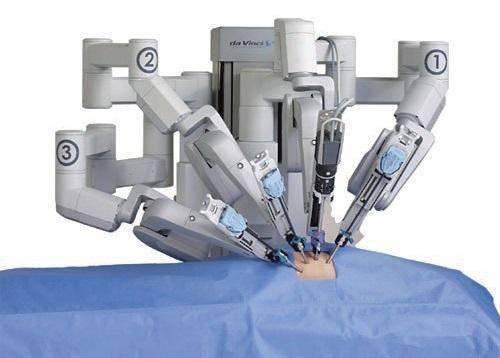 團隊為醫院病床制造充氣機器人