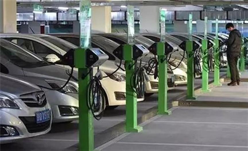 Google地圖現在將顯示適合您汽車(chē)的充電站