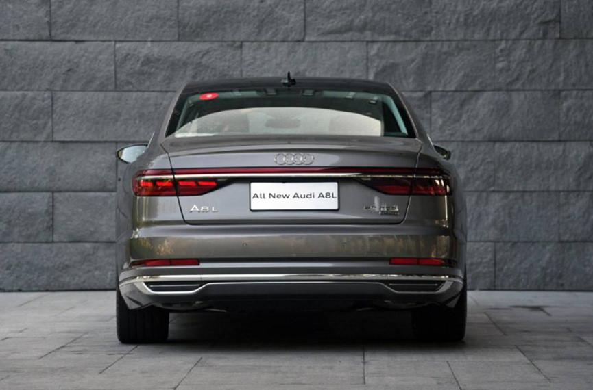 2020年奧迪A8插電式混合動(dòng)力車(chē)要花一分錢(qián)