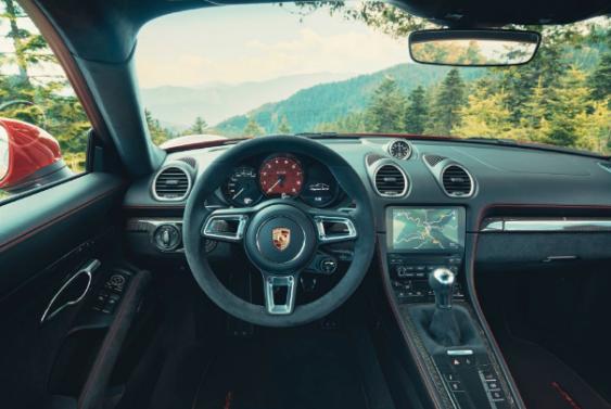 保時(shí)捷718 GTS 4.0升Cayman和Boxster：手動(dòng)變速箱 6缸 自然吸氣