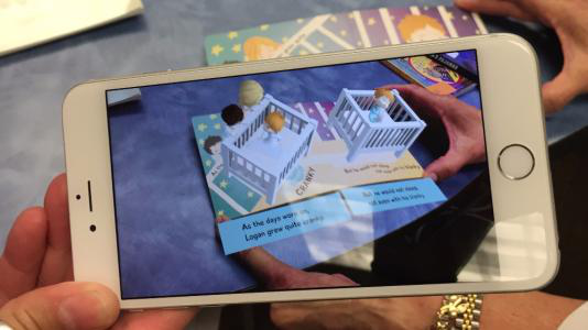 隨著(zhù)AR進(jìn)入工作場(chǎng)所關(guān)于工作場(chǎng)所的未來(lái)的問(wèn)題變得越來(lái)越普遍