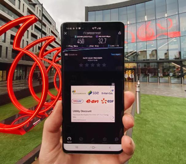 在英國五個(gè)主要城市的EE與Vodafone和O2上測試了5G