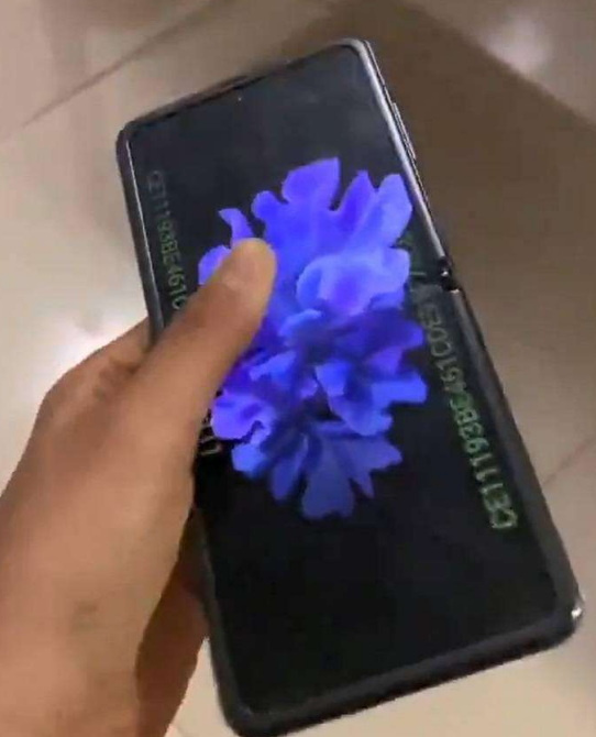 三星Galaxy Z Flip首次動(dòng)手視頻泄漏 這是它的外觀(guān)