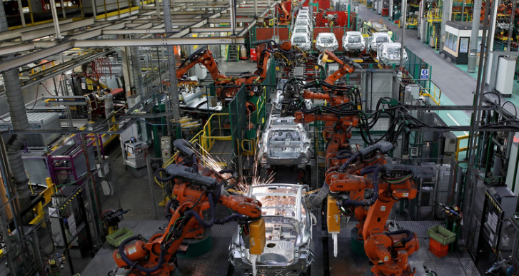 機器人正在以最快的速度取代文化程度較低的少數族裔工人