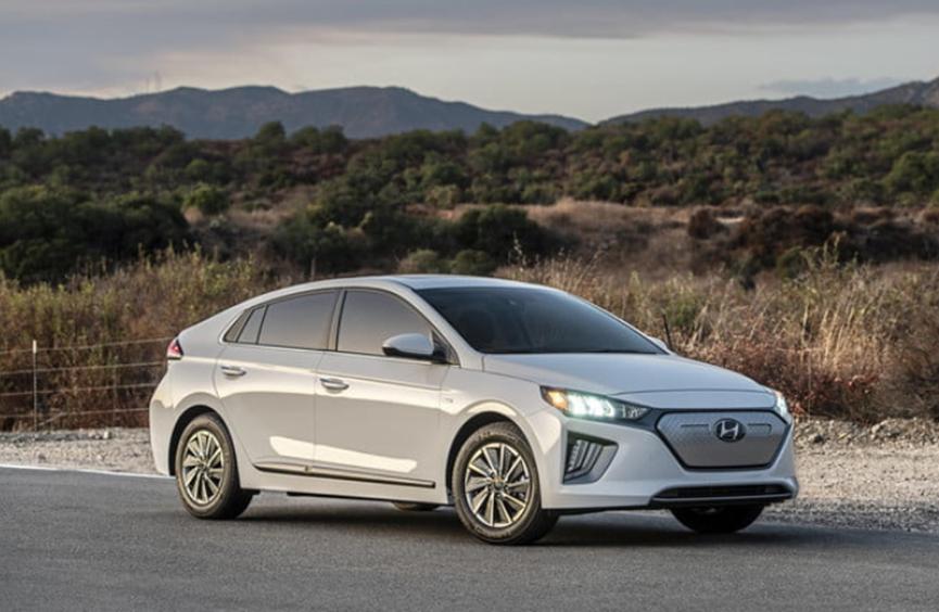 現代Ioniq的額外覆蓋范圍使其已經(jīng)成為相當專(zhuān)業(yè)的EV