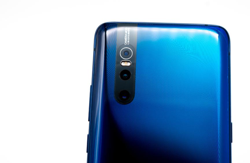 評測黑鯊2怎么樣以及vivo X27如何