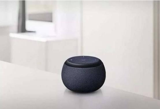 泄露的Galaxy Home Mini說(shuō):至少我比Siri更好
