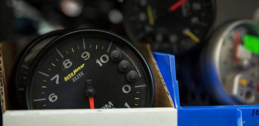 購買(mǎi)二手NASCAR賽車(chē)零件比您想象的要容易