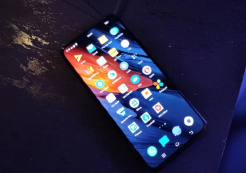 泄漏的照片揭示了iQOO 3 5G的完整規格 橙色變體曲面的渲染、