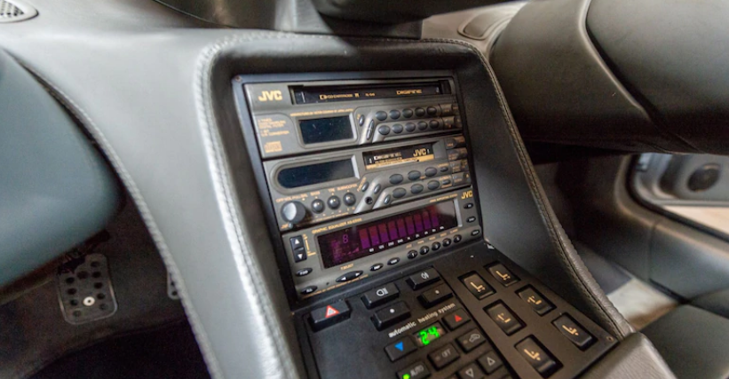 稀有Italdesign Aztec是一款真正的賽博朋克跑車(chē)