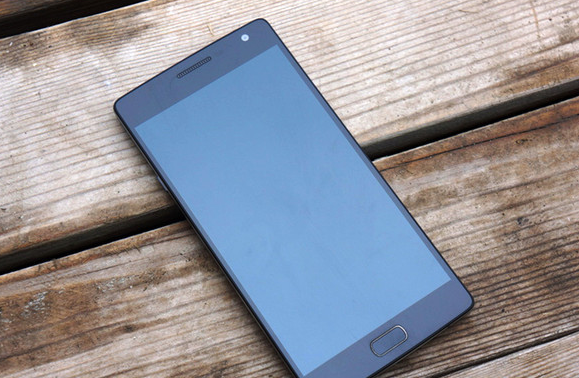 評測手機怎么樣以及藍魔手機MOS1如何