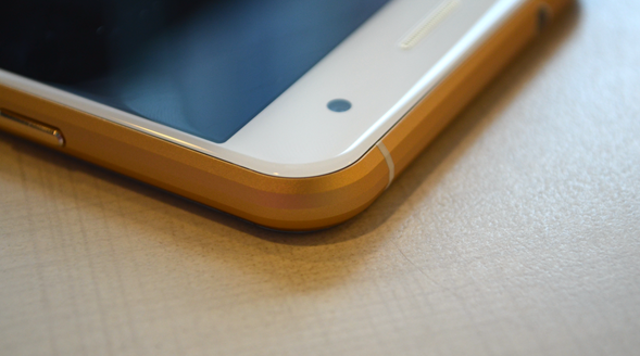 評測手機怎么樣以及藍魔手機MOS1如何