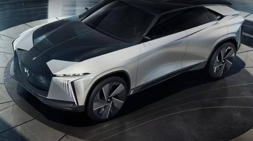 DS coupe形跨界車(chē)收到使用電動(dòng)汽車(chē)技術(shù)創(chuàng )造的填充物