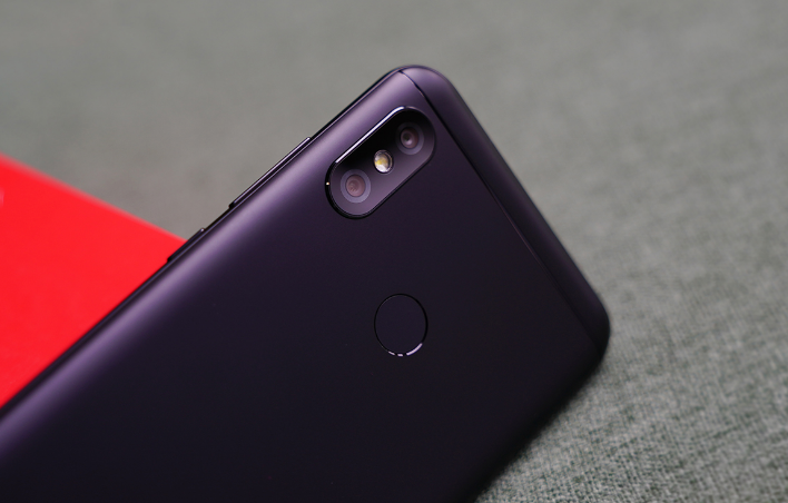 評測機紅米6 Pro怎么樣 與小米8頗有幾分相似