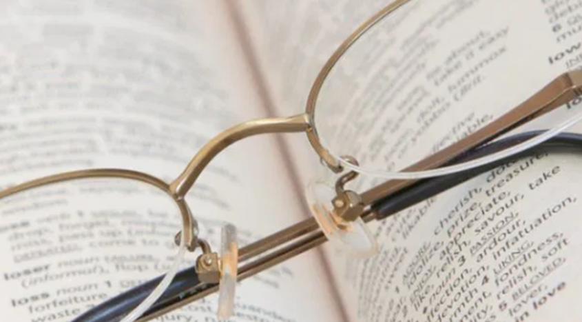 神經(jīng)網(wǎng)絡(luò )MIT軟件演示了如何通過(guò)簡(jiǎn)單的同義詞來(lái)替代NLP系統