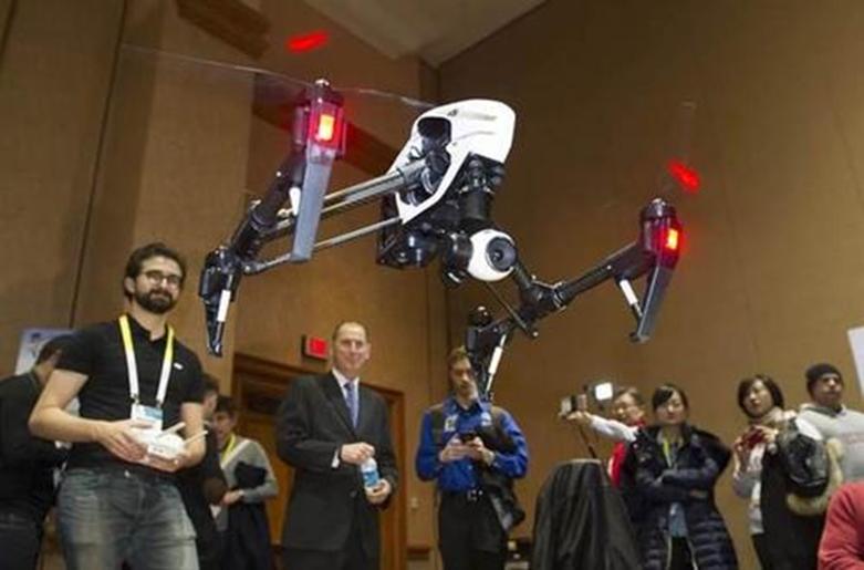 目前人類(lèi)仍在無(wú)人機競賽中擊敗AI