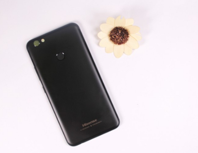 評測海信H10及Moto Z2Play手機價(jià)格如何