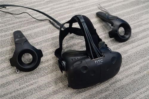 HTC Vive配件可充分利用VR耳機的附加組件和設備