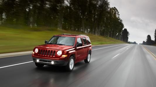 吉普叛徒4米越野車(chē)渲染