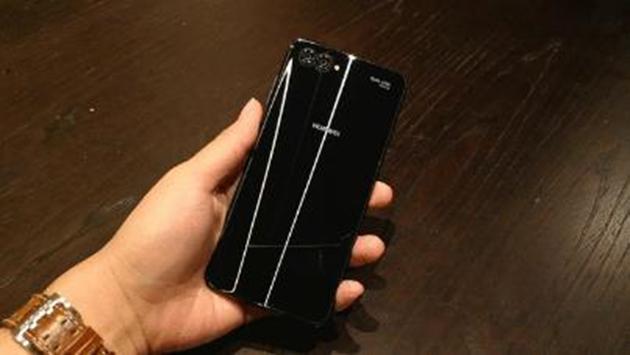 據稱(chēng)華為Nova 7型號通過(guò)了40W快速充電的3C認證