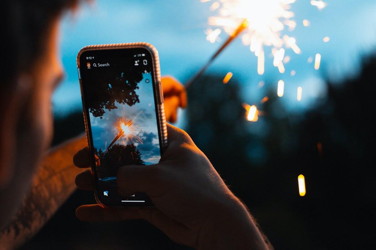 Snapchat推出“為您服務(wù)”工具，以幫助用戶(hù)管理冠狀病毒焦慮癥