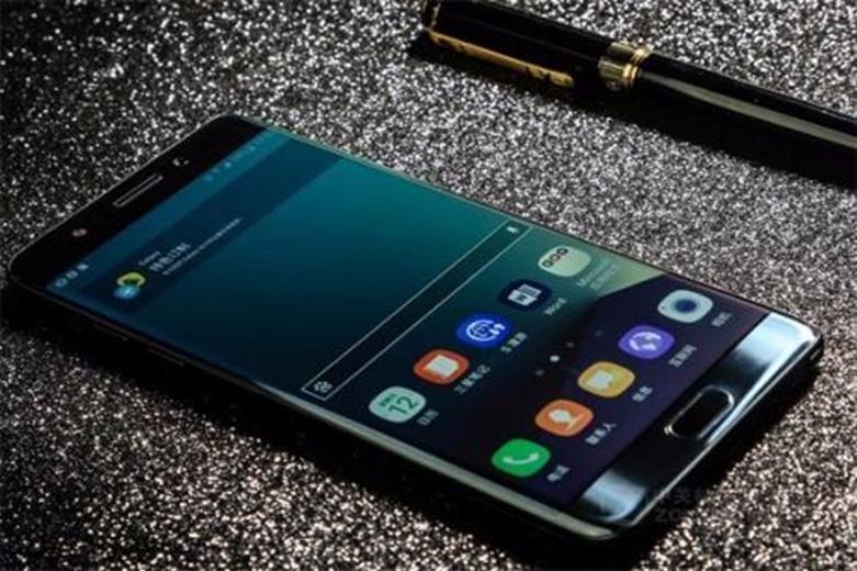 三星為最后一刻的Galaxy Note 7交易建立了機場(chǎng)信息亭