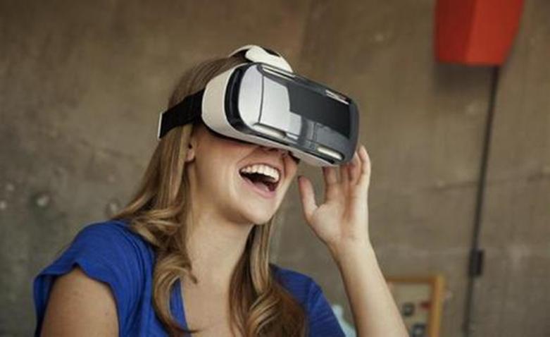 與Fitbit合作伙伴的新作品使追蹤營(yíng)養和VR騎行變得更容易