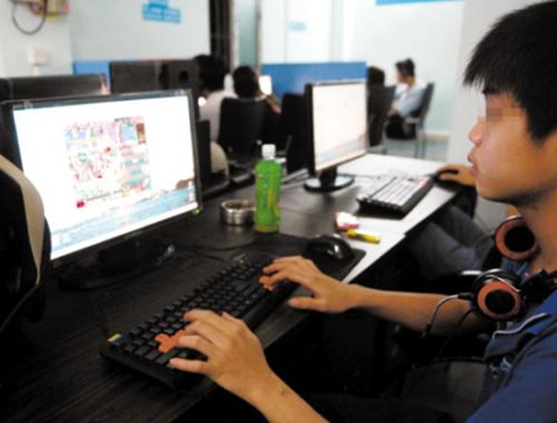 當禮拜場(chǎng)所關(guān)閉大門(mén)來(lái)拯救人們時(shí)上帝就上網(wǎng)