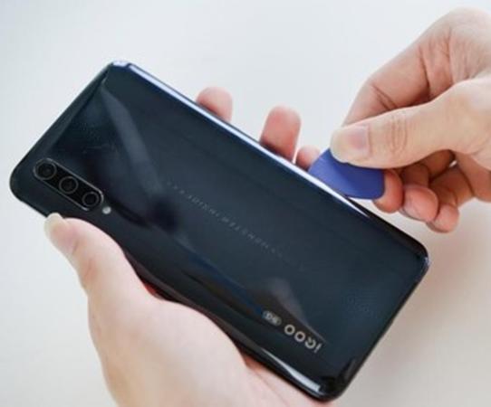 評測：iQOO Pro 5G以及榮耀20耗電如何