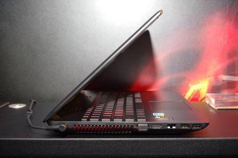 華碩ROG G501配備N(xiāo)VIDIA的新GPU 4K顯示屏