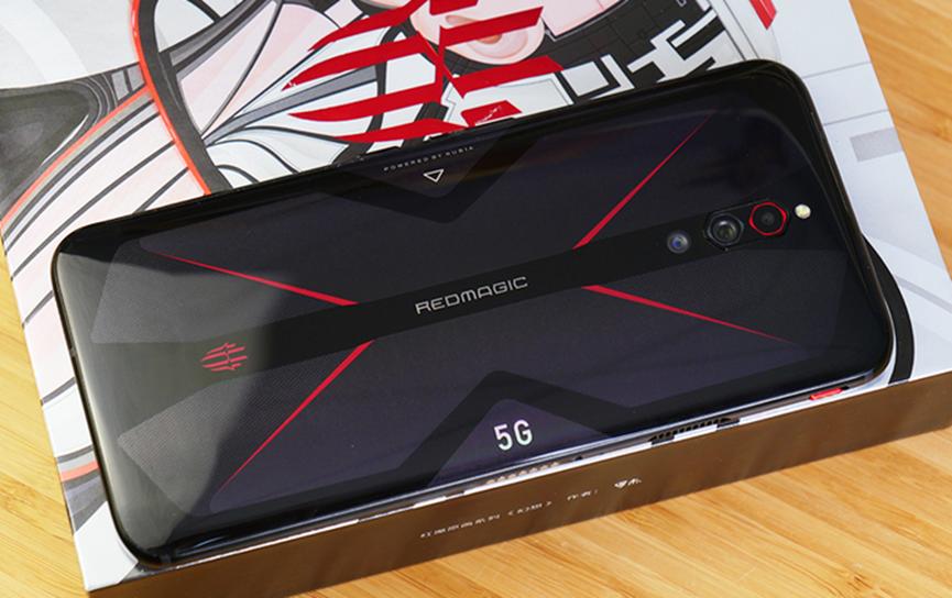 主打賣(mài)點(diǎn)是游戲但常規功能上還是很出色 紅魔5G手機測評